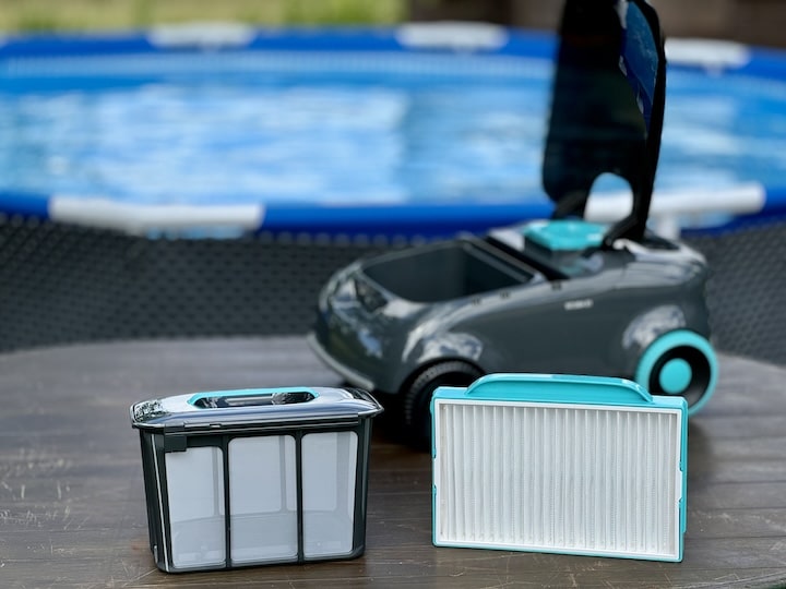 Filter im Inneren des Poolroboters